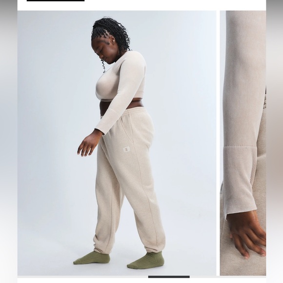 Unisex Savage X Fenty Tan Fleece Sweatpants - Picture 6 of 15